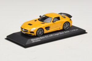 Mercedes SLS AMG C197 Black Series Złoty Minichamps 1:43 437033022 Metal — zdjęcie 2 z 4