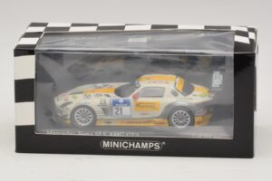 Mercedes SLS AMG GT3 #21 Rowe Racing Hartung / Heyer Nurburgring 24 Hours 2013 Minichamps 1:43 410133221 Metal — zdjęcie 4 z 4