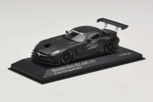 Mercedes SLS AMG GT3 45 Years of Driving Performance Czarny Minichamps 1:43 410133200 Metal — zdjęcie 2 z 4