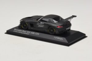 Mercedes SLS AMG GT3 45 Years of Driving Performance Czarny Minichamps 1:43 410133200 Metal — zdjęcie 3 z 4