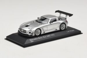 Mercedes SLS AMG GT3 Srebrny Minichamps 1:43 410113202 Metal — zdjęcie 2 z 4