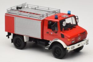 Mercedes Unimog 1300 L TLF 8/18 FF Oberammergau Minichamps 1:43 439033071 Metal — zdjęcie 4 z 6