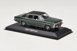 Opel Diplomat B Ciemnozielony Maxichamps 1:43 940046070 Metal — zdjęcie 3 z 4