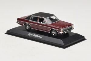 Opel Diplomat B Ciemnoczerwony Maxichamps 1:43 940046071 Metal — zdjęcie 3 z 4