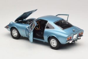 Opel GT Blue Metallic Minichamps 1:18 180049030 Metal — zdjęcie 5 z 8