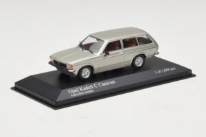 Opel Kadett C Caravan Silver Metallic Minichamps 1:43 400048111 Metal — zdjęcie 2 z 4