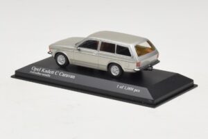 Opel Kadett C Caravan Silver Metallic Minichamps 1:43 400048111 Metal — zdjęcie 3 z 4