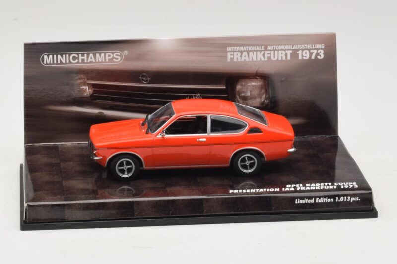 Opel Kadett C Coupe Prezentacja IAA Frankfurt Czerwony Minichamps 1:43 436045620 Metal