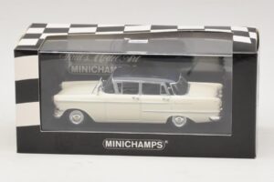 Opel Kapitan A Biały Minichamps 1:43 400048000 Metal — zdjęcie 4 z 4