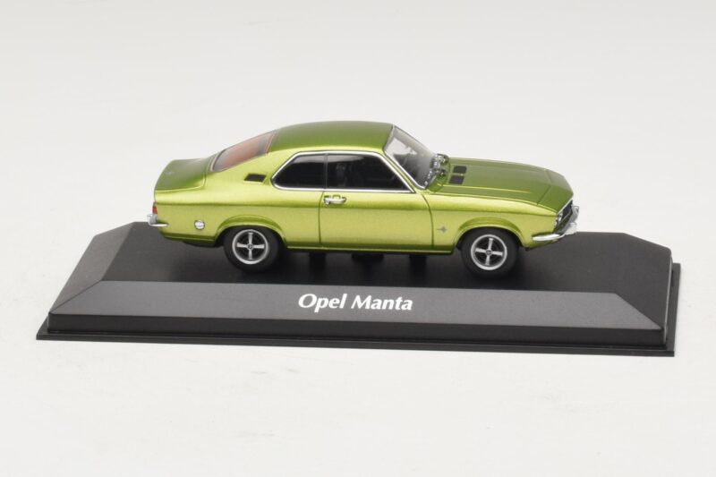 Opel Manta A Zielony Metalik Maxichamps 1:43 940045501 Metal