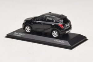 Opel Mokka Czarny Metalik Minichamps 1:43 410042101 Metal — zdjęcie 3 z 4