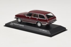 Opel Rekord D Caravan Czerwony Minichamps 1:43 400044012 Metal — zdjęcie 3 z 4