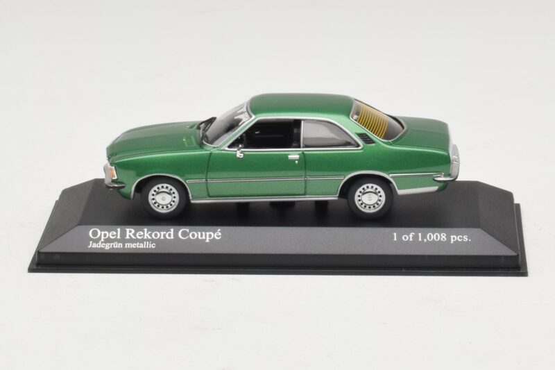 Opel Rekord D Coupe Zielony Metalik Minichamps 1:43 Opel Rekord D Coupe Zielony Metalik Minichamps 1:43 400044022 Metal