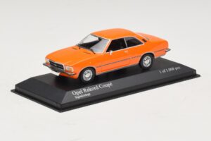 Opel Rekord D Coupe Pomarańczowy Minichamps 1:43 400044024 Metal — zdjęcie 2 z 4