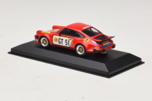 Porsche 911 934 #51 T. Hezemans Winner Nurburgring 1976 Minichamps 1:43 400766451 Metal — zdjęcie 3 z 4