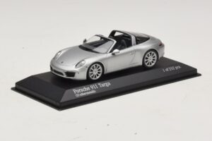 Porsche 911 991 Targa Srebrny Minichamps 1:43 410062442 Metal — zdjęcie 2 z 4