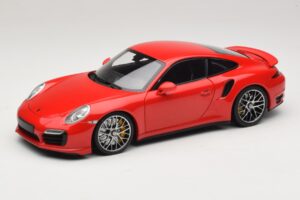 Porsche 911 991 Turbo S Czerwony Minichamps 1:18 110062320 Metal