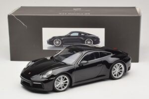 Porsche 911 992 Carrera 4S Czarny Minichamps 1:18 WAP0211120R992 Metal — zdjęcie 6 z 6