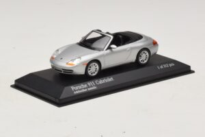 Porsche 911 996 Kabriolet Srebrny Metalik Minichamps 1:43 400061091 Metal — zdjęcie 2 z 4