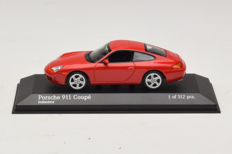 Porsche 911 996 Czerwony Minichamps 1:43 400061181 Metal