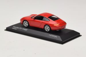 Porsche 911 996 Czerwony Minichamps 1:43 400061181 Metal — zdjęcie 3 z 4