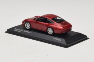 Porsche 911 997 Carrera 4S Red Metallic Minichamps 1:43 400066422 Metal — zdjęcie 3 z 4