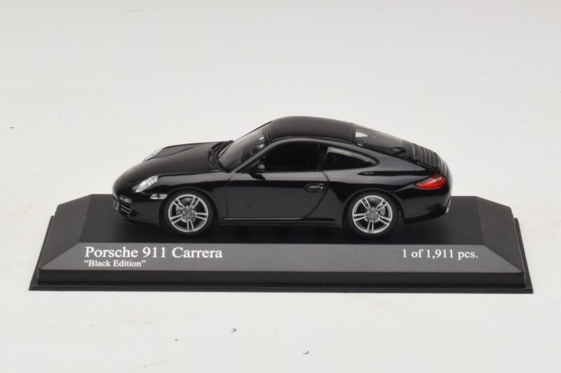 Porsche 911 997 Carrera Black Edition Minichamps 1:43 Porsche 911 997 Carrera Black Edition Minichamps 1:43 400066425 Metal
