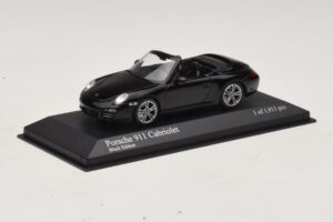 Porsche 911 997 Carrera Kabriolet Black Edition Minichamps 1:43 400066434 Metal — zdjęcie 2 z 4