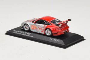 Porsche 911 997 GT3 RSR GT2 #80 S. Neiman / D. Law 24 Hours of Le Mans 2010 Minichamps 1:43 410106980 Metal — zdjęcie 3 z 4