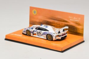 Porsche 911 GT1 #25 B. Wollek / T. Boutsen / H-J. Stuck 24 Hours of Le Mans 1996 Minichamps 1:43 403966625 Metal — zdjęcie 3 z 5