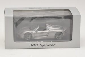 Porsche 918 Spyder Szary Metalik Minichamps 1:43 WAP0201000E Metal — zdjęcie 4 z 4