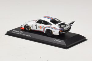 Porsche 935 Martini Racing #1 R. Stommelen / M. Schurti Winner Dijon 6 Hours 1976 Minichamps 1:43 400766311 Metal — zdjęcie 3 z 4