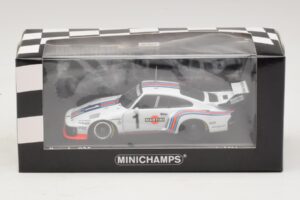 Porsche 935 Martini Racing #1 R. Stommelen / M. Schurti Winner Dijon 6 Hours 1976 Minichamps 1:43 400766311 Metal — zdjęcie 4 z 4