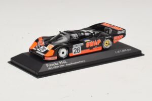 Porsche 956L #26 T-Bird Swap Shop P. Henn / J. Rondeau 24 Hours of Le Mans 1984 Minichamps 1:43 430846526 Metal — zdjęcie 2 z 4