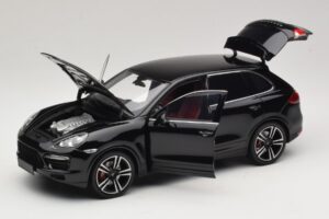 Porsche Cayenne Turbo S 92A Czarny Metalik Minichamps 1:18 110062100 Metal — zdjęcie 2 z 8