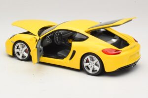 Porsche Cayman 981 Żółty Minichamps 1:18 110062220 Metal — zdjęcie 5 z 8