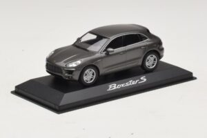 Porsche Macan S Diesel 95B Bronzowy Metalik Minichamps 1:43 WAP0201510E Metal — zdjęcie 2 z 4