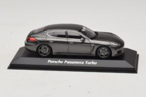 Porsche Panamera 970 Turbo Szary Metalik Maxichamps 1:43 940062371 Metal