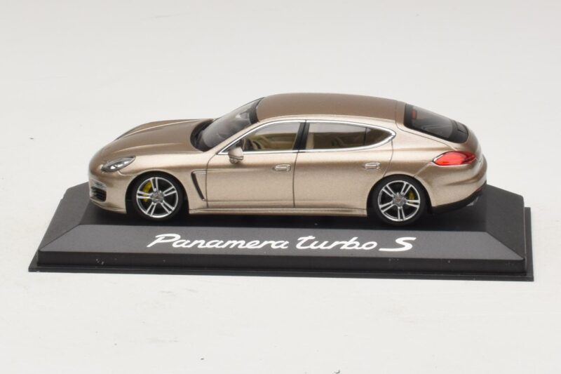 Porsche Panamera 970 Turbo S Bronzowy Metalik Minichamps 1:43 WAP0200600E Metal
