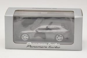 Porsche Panamera 971 Turbo Szary Metalik Minichamps 1:43 WAP0207610H Metal — zdjęcie 4 z 4