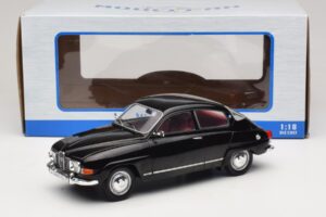 Saab 96 V4 Czarny MCG 1:18 MCG18063 Metal — zdjęcie 6 z 6