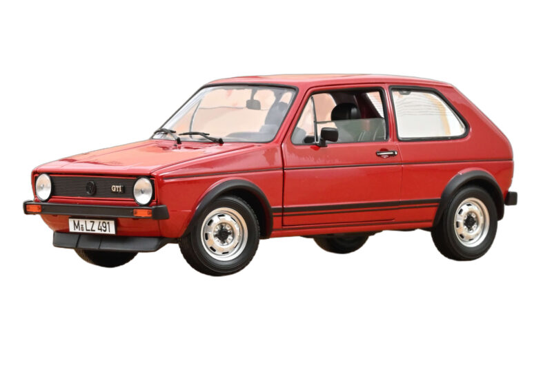 Volkswagen Golf GTI Mk1 Czerwony Norev 1:18 Volkswagen Golf GTI Mk1 Czerwony Norev 1:18 188472 Metal