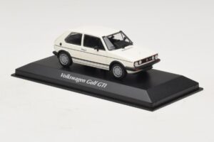 Volkswagen Golf GTI Mk1 Biały Maxichamps 1:43 940055171 Metal — zdjęcie 3 z 4