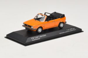 Volkswagen Golf Mk1 Kabriolet Pomarańczowy Minichamps 1:43 400055131 Metal — zdjęcie 2 z 4