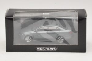 Volkswagen Jetta Mk6 Grey Metallic Minichamps 1:43 400059000 Metal — zdjęcie 4 z 4
