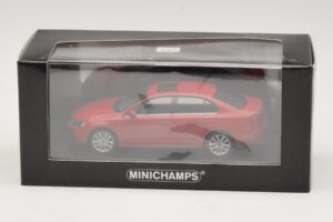Volkswagen Jetta Mk6 Czerwony Minichamps 1:43 400059001 Metal — zdjęcie 4 z 4