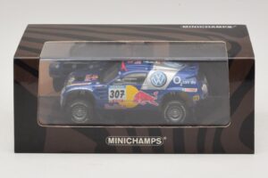 Volkswagen Race Touareg Red Bull #307 B. Saby / M. Perin Dakar Rally 2005 Minichamps 1:43 436055307 Metal — zdjęcie 5 z 5