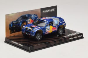 Volkswagen Race Touareg Red Bull #313 J. Kankkunen / J. Repo Dakar Rally 2005 Minichamps 1:43 436055313 Metal — zdjęcie 2 z 5