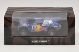 Volkswagen Race Touareg Red Bull #313 J. Kankkunen / J. Repo Dakar Rally 2005 Minichamps 1:43 436055313 Metal — zdjęcie 5 z 5