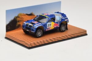 Volkswagen Race Touareg Red Bull #317 Edycja Dealerska 2005 Minichamps 1:43 7LO099400PD317 Metal — zdjęcie 2 z 5
